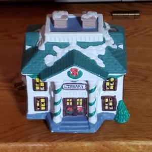 Vintage Country Library Illuminated Porcelain Christmas Decoration